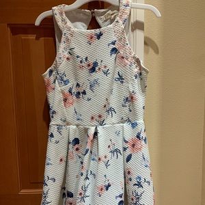 Rewind Mini/Knee Length Floral Knit Dress